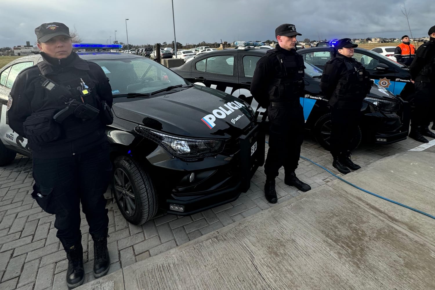 Defensas de acero y comunicación encriptada: Así son los nuevos patrulleros de Comando